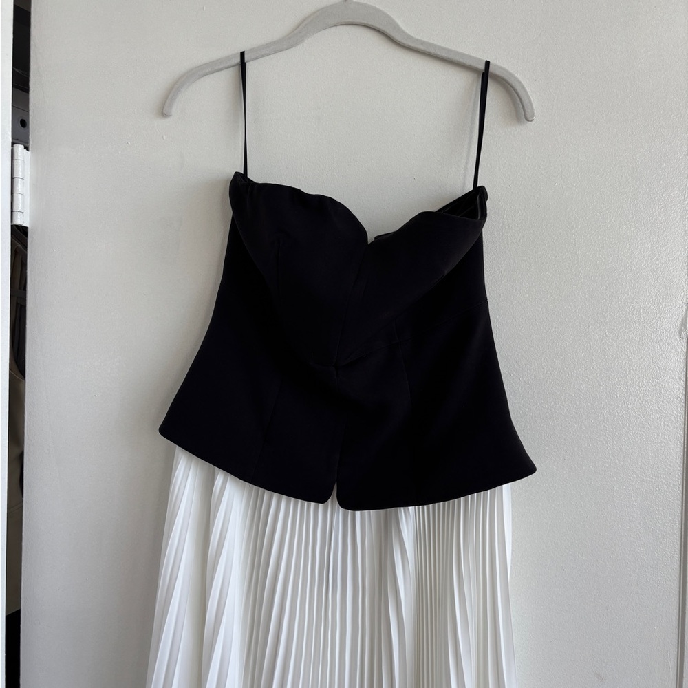 Commense black and white elegant dress, size S